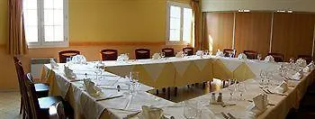 Hotel Brit Hotel Evry-Tigery 2*